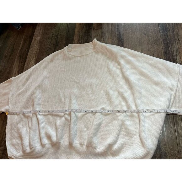 Free People Easy Street Tunic in White Size Medium - Picture 6 of 9